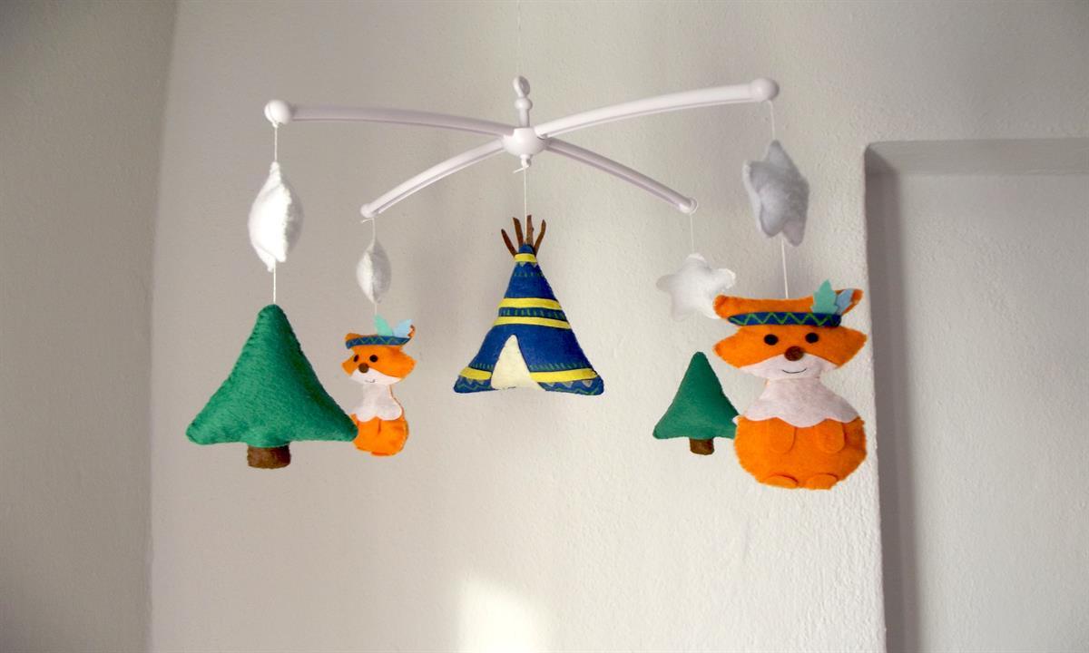 fox-baby-mobile-teepee-crib-mobile-fox-nursery-decor-orange-fox-cot-mobile-tribal-baby-mobile-felt-fox-baby-mobile-fox-baby-shower-gift-fox-nursery-decor-0
