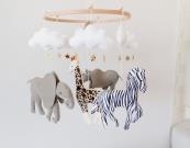 zoo-animals-baby-mobile-africa-animals-crib-mobile-felt-giraffe-zebra-elephant-rhinoceros-nursery-mobile-gold-stars-baby-mobile-cot-mobile-baby-bedroom-mobile-decor-baby-shower-gift-safari-baby-mobile-girl-boy-crib-mobile-gift-for-newborn-infant-christening-gift-animals-baby-shower-gift-mobile-zoo-afrika-tiere-babyzimmer-baby-handy-kinderbett-2