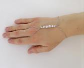 pearl-finger-ring-chain-bracelet-silver-minimalist-slave-bracelet-finger-bracelet-for-women-perla-pulsera-de-dedo-perle-bracelet-de-doigt-perle-sklaven-armband-ring-attached-bracelet-gift-for-her-estrella-pulsera-de-dedo-oriendal-dance-bracelet-birthday-gift-bracelet-2